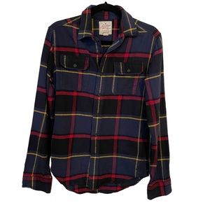 AEO Navy & Red Flannel Classic Fit Size XS
